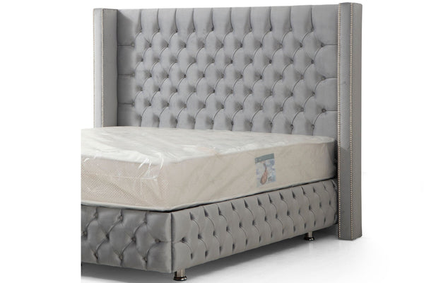 Lit Coffre clouté gris